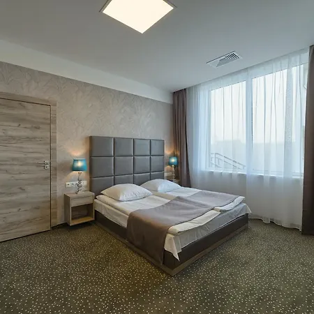 Scout Hotel