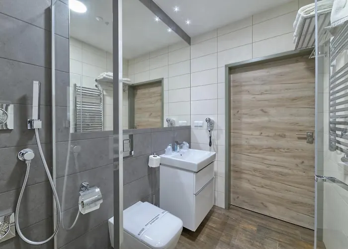 Scout 3* Ζεστοκόβα