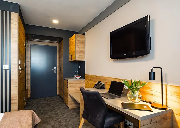 Ξενοδοχείο Scout Ζεστοκόβα